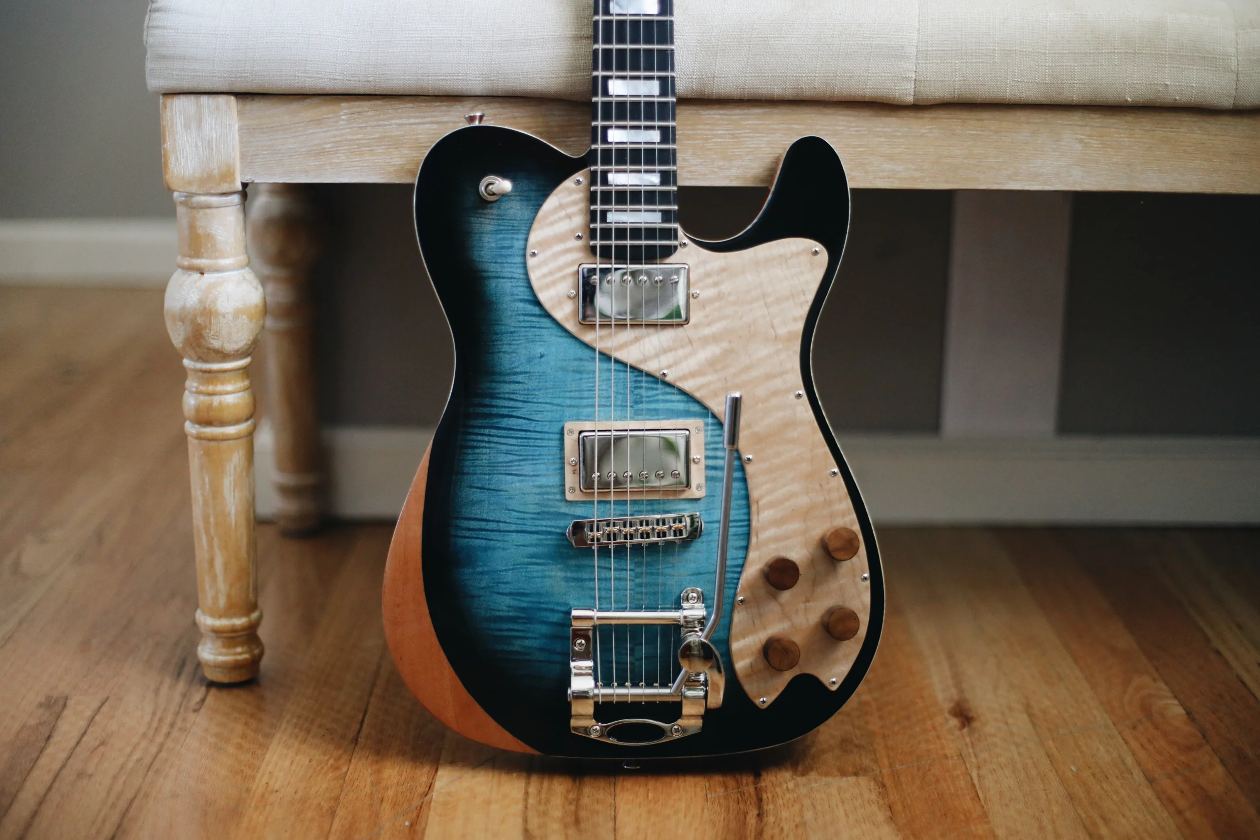Clarus | Blue Burst — detail